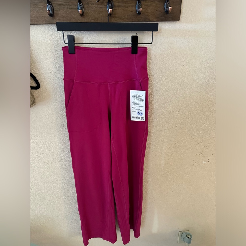 Lululemon wide leg leggings size 4